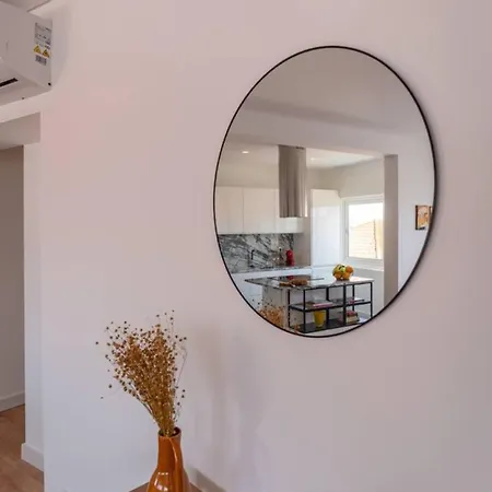 Downtown With River View And Ac By Lisbeyond Apartman *