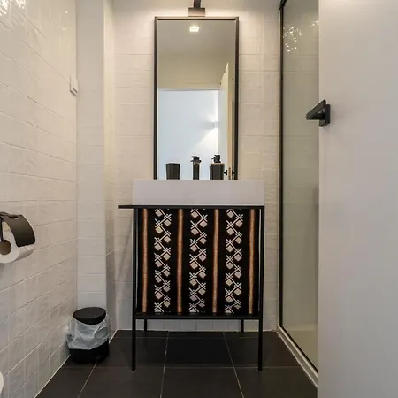 Downtown With River View And Ac By Lisbeyond