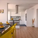 Downtown With River View And Ac By Lisbeyond * Portimão