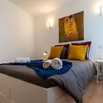 Downtown With River View And Ac By Lisbeyond Apartmán *