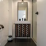 Downtown With River View And Ac By Lisbeyond