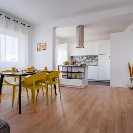 Downtown With River View And Ac By Lisbeyond * Portimão